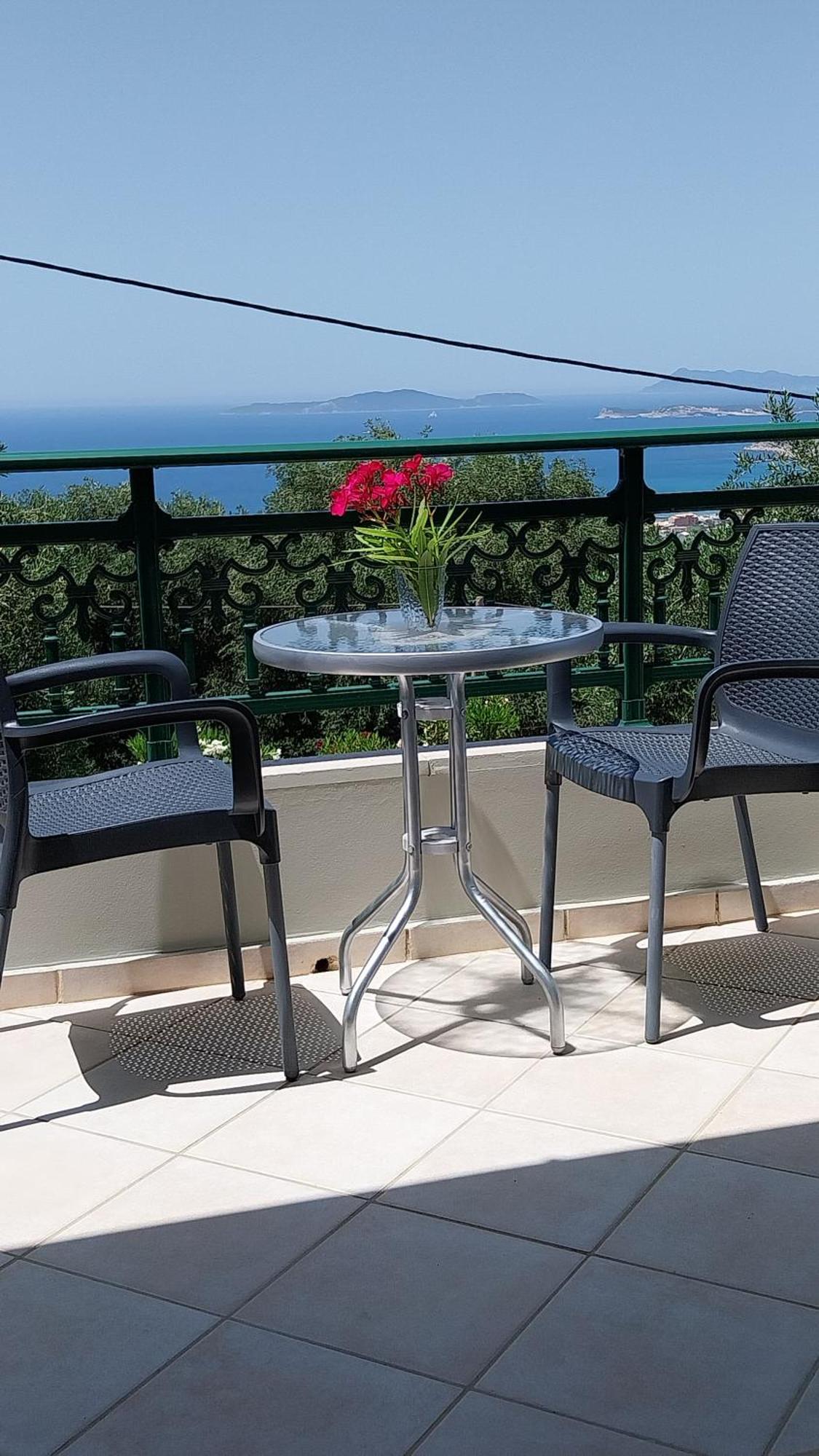 Villa Gecko, Arillas Kavvadades Экстерьер фото